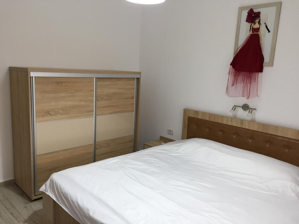 Aby Sunrise Hotel Orşova Buitenkant foto