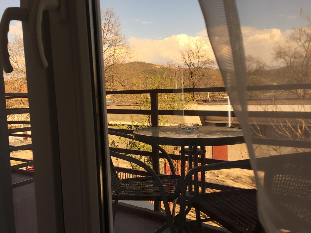 Aby Sunrise Hotel Orşova Buitenkant foto
