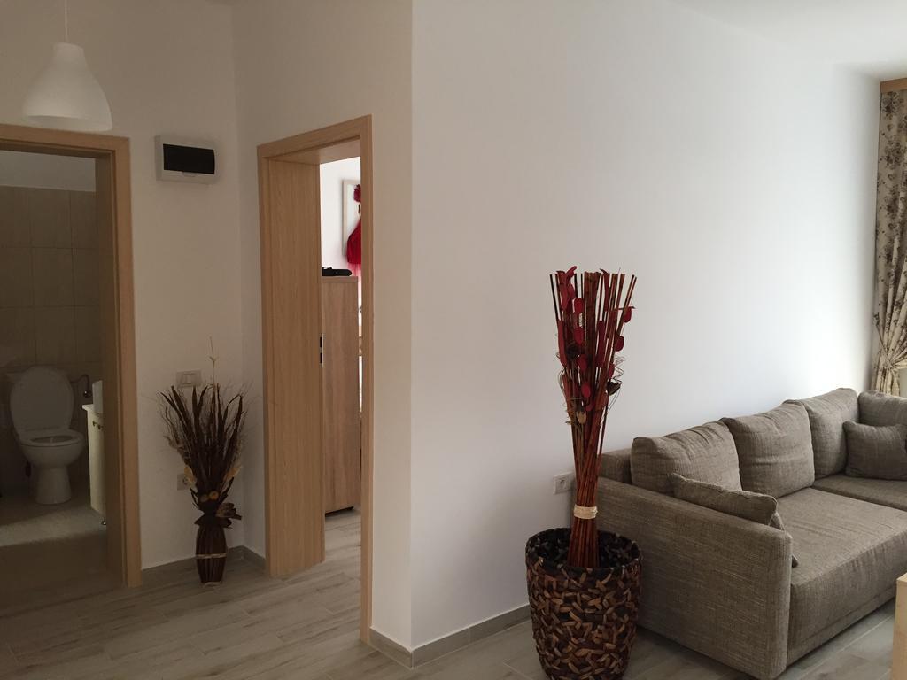 Aby Sunrise Hotel Orşova Buitenkant foto