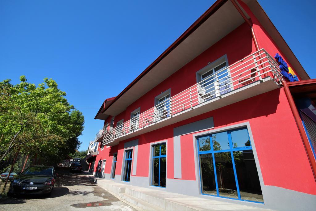 Aby Sunrise Hotel Orşova Buitenkant foto