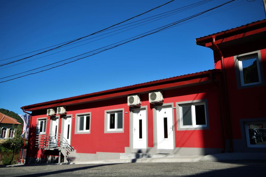 Aby Sunrise Hotel Orşova Buitenkant foto