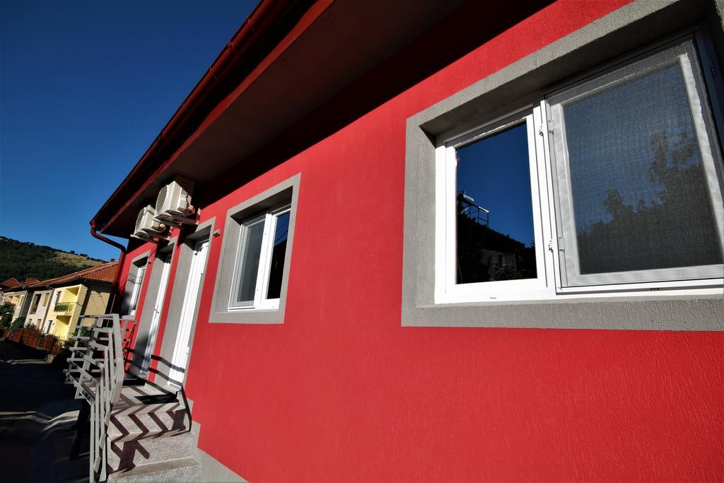 Aby Sunrise Hotel Orşova Buitenkant foto