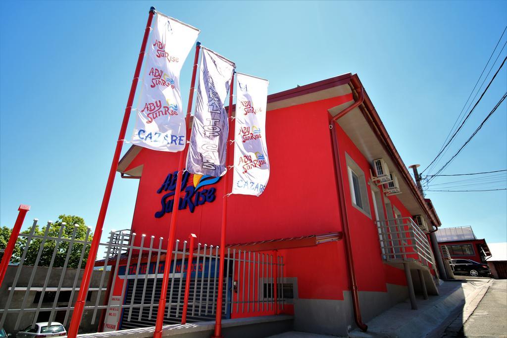 Aby Sunrise Hotel Orşova Buitenkant foto