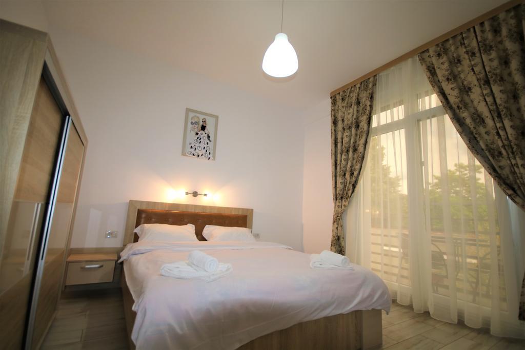 Aby Sunrise Hotel Orşova Buitenkant foto