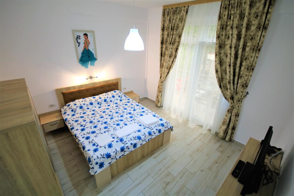 Aby Sunrise Hotel Orşova Buitenkant foto